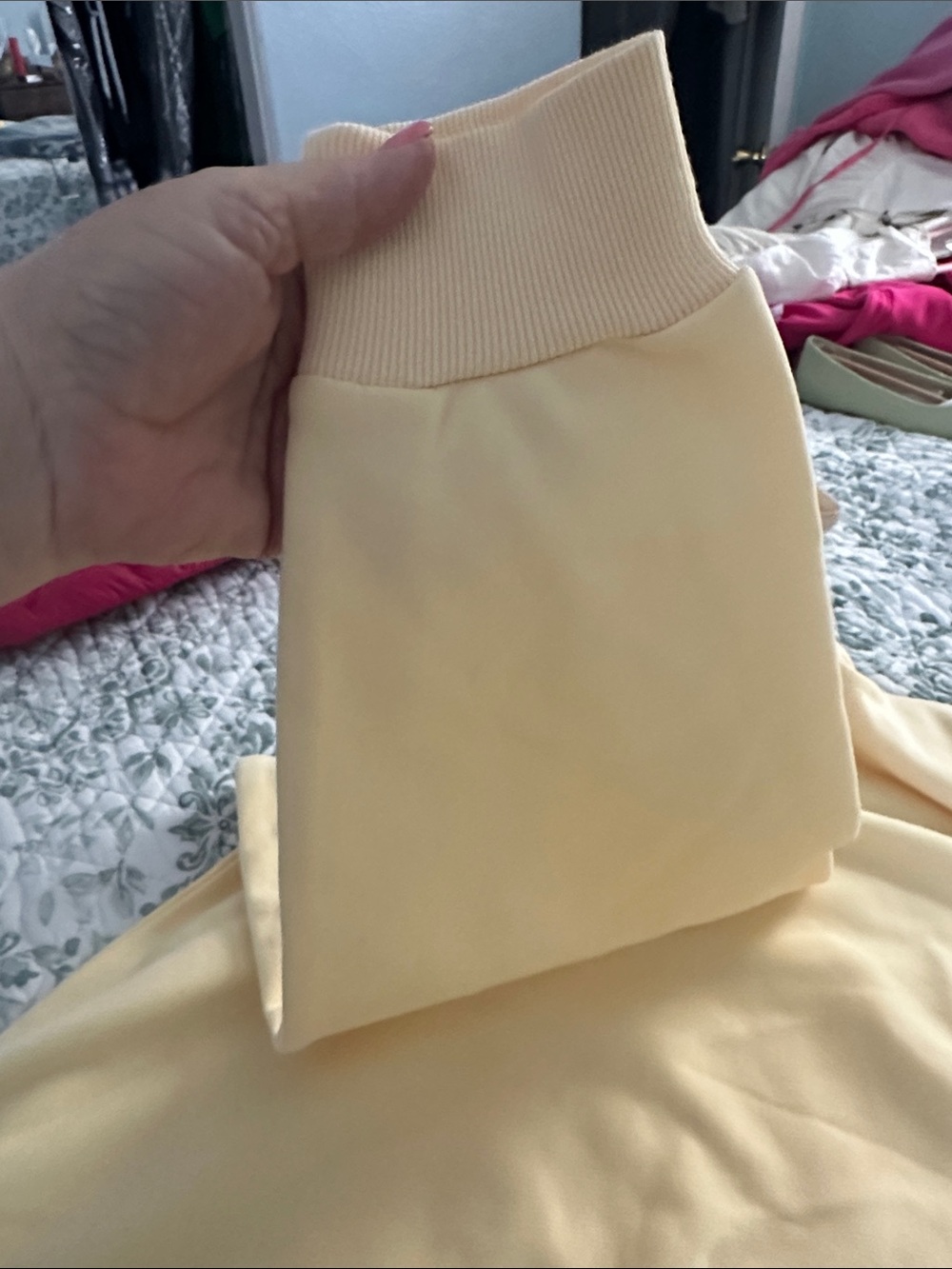 ALO Yoga Candelight Yellow Crewneck Pullover - Picture 5 of 10